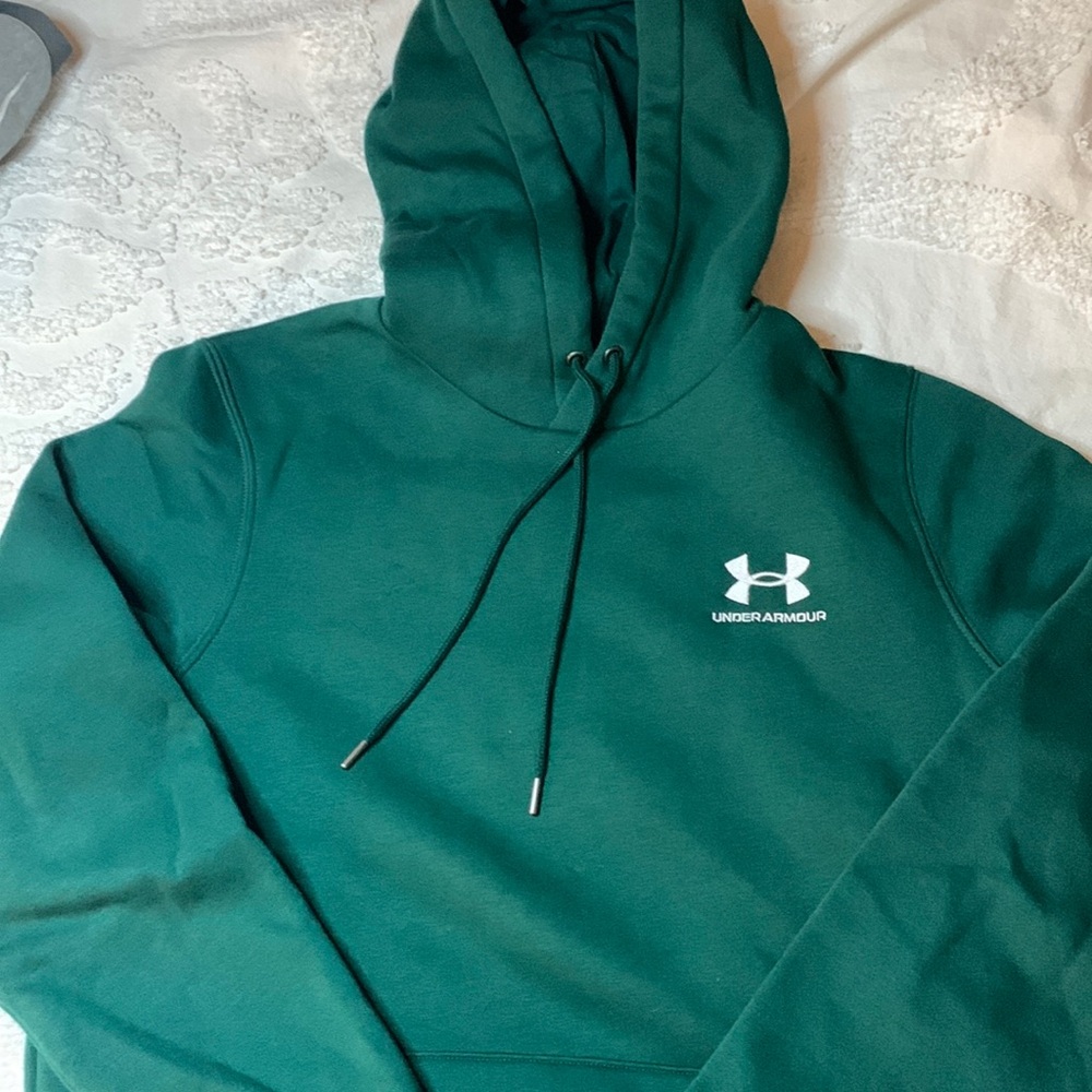 Under Armour hoodie